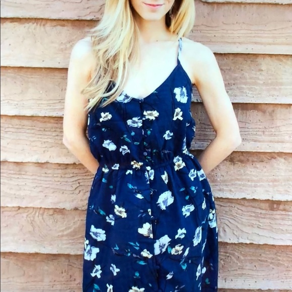 Navy blue floral print hi low dress - Picture 3 of 6